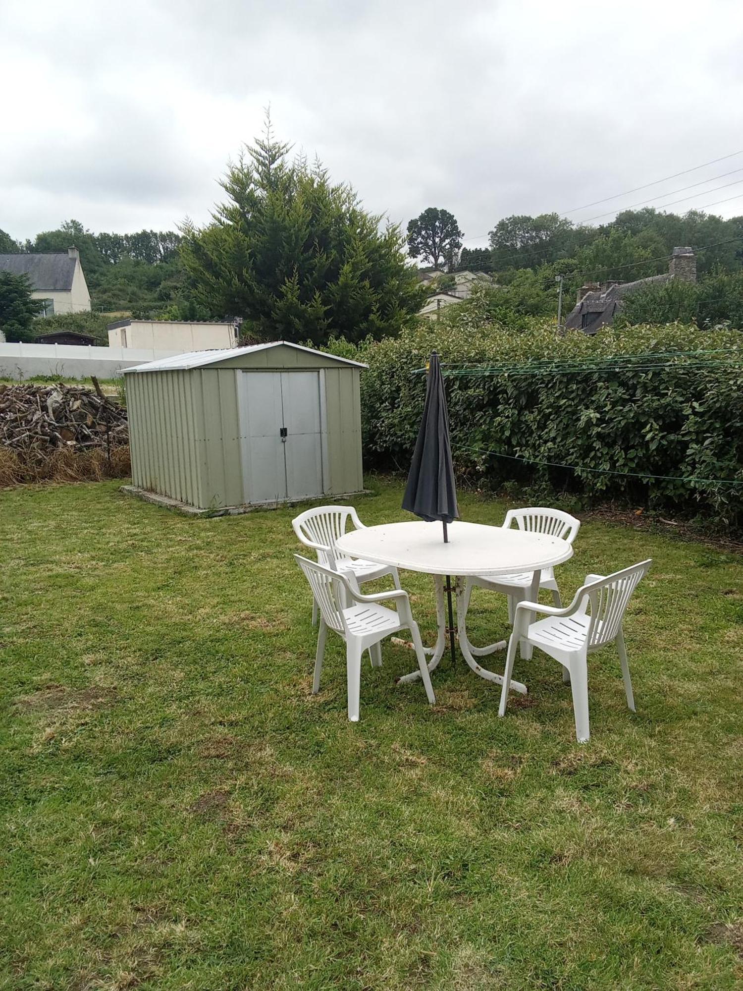 Ti An Traon Le Petit Gite En Coeur De Bretagne Carhaix-Plouguer Eksteriør billede